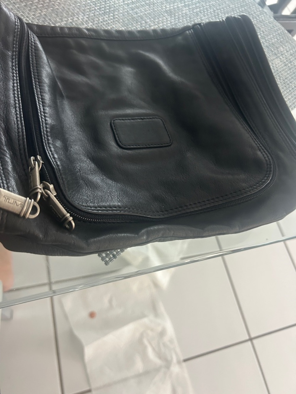 Tumi Men's Black Leather carry travel bag